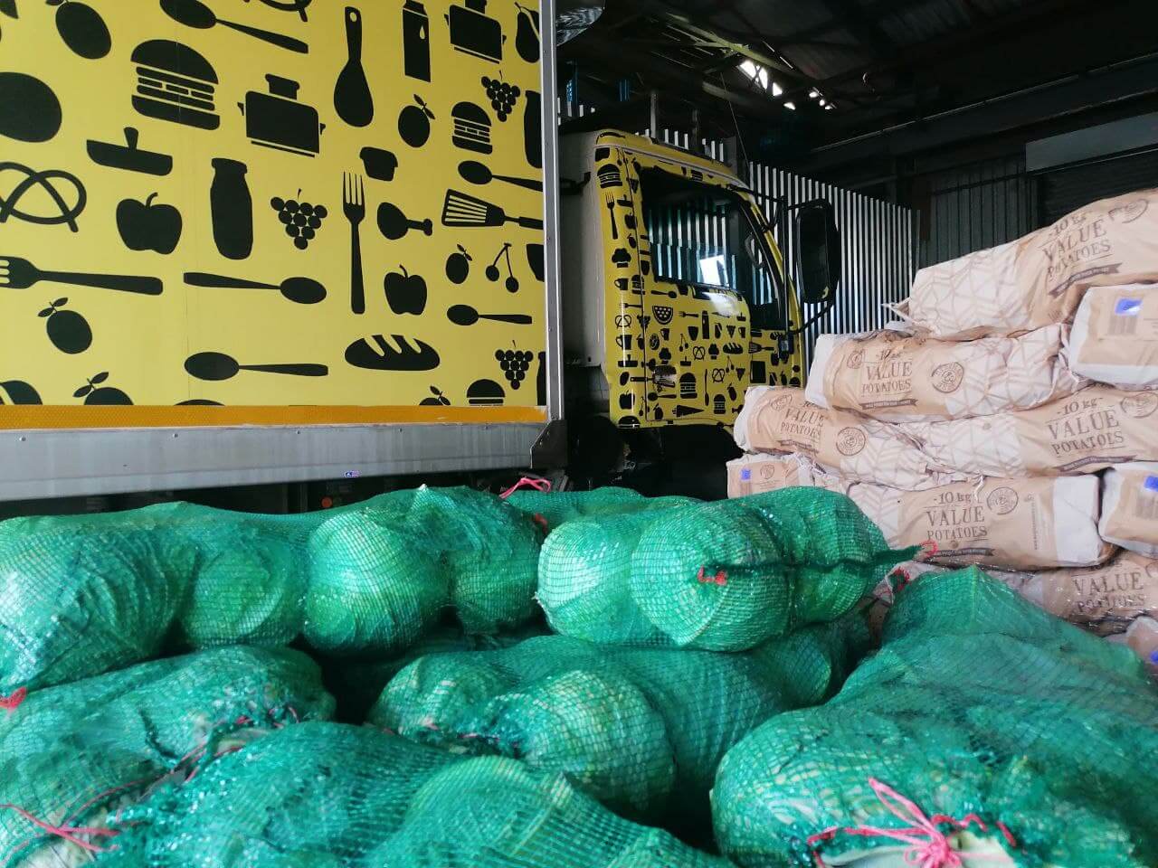 SA-Harvest_Refrigerated-trucks-ensure-safe-collection-and-distribution-of-rescued-food.jpg