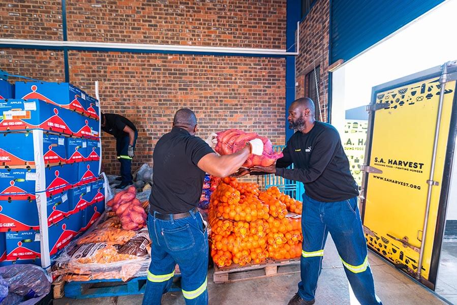 SA_Harvest_team_in_the_Joburg_warehouse._Photo_credit_Mpumelelo_Macu_2.jpg