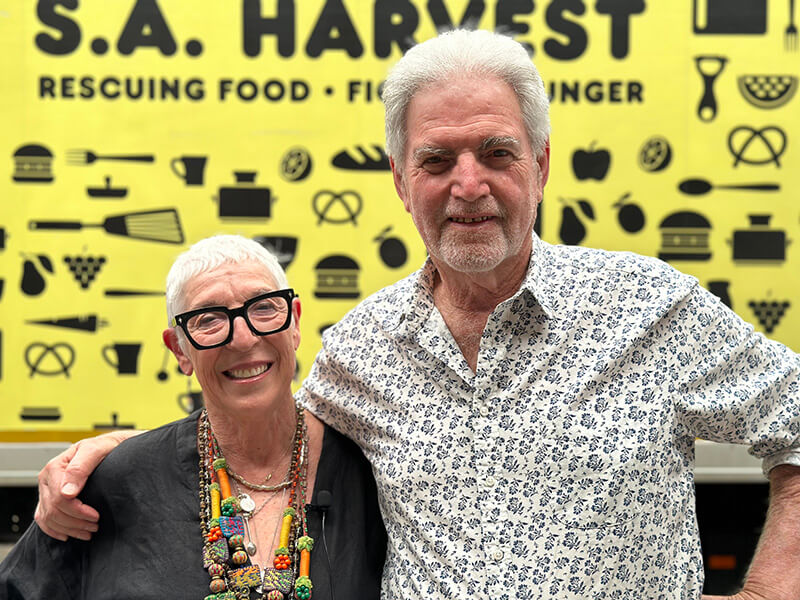Two_founders_of_sister_organisations_fighting_food_waste_and_hunger_-_Ronni_Kahn_AO_OzHarvest_and_Alan_Browde_SA_Harvest.jpeg